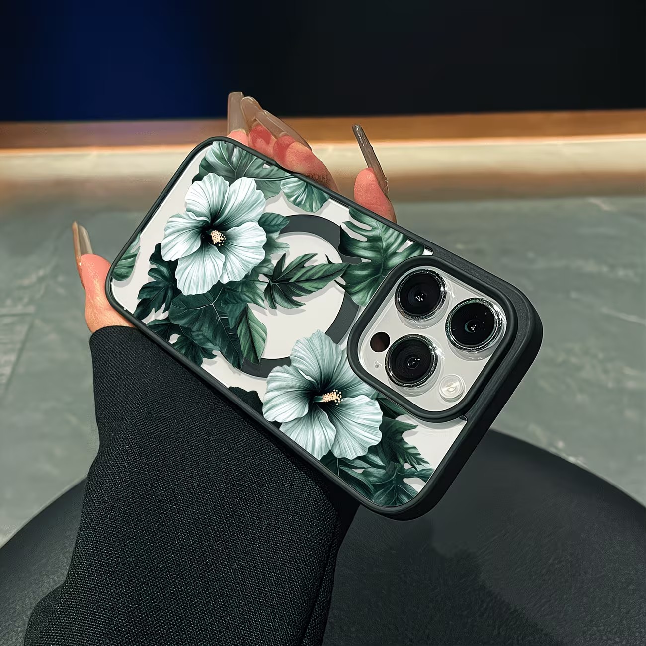 Yeşil Çiçek Desenli Telefon Kı - Apple Iphone 16 incelemesi ve fiyatı